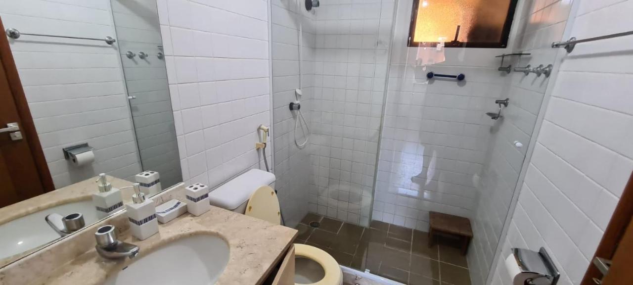 Guarajuba Pe Na Areia Apartman Kültér fotó